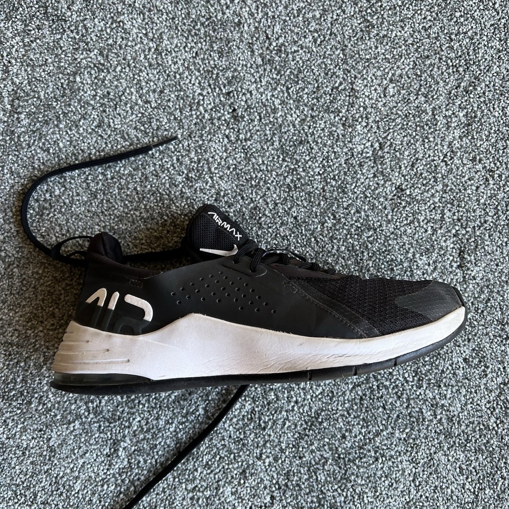 Nike Air Max AP Black White CJ0942-003 Women’s Size 7 Running Shoes